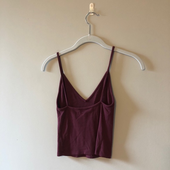 BRANDY MELVILLE maroon crop top - Picture 2 of 3